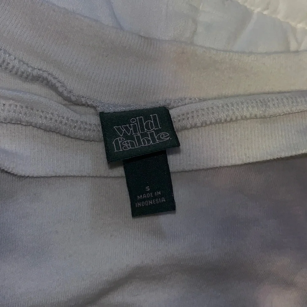 Cropped White & Grey Sweatshirt - Picture 2 of 3